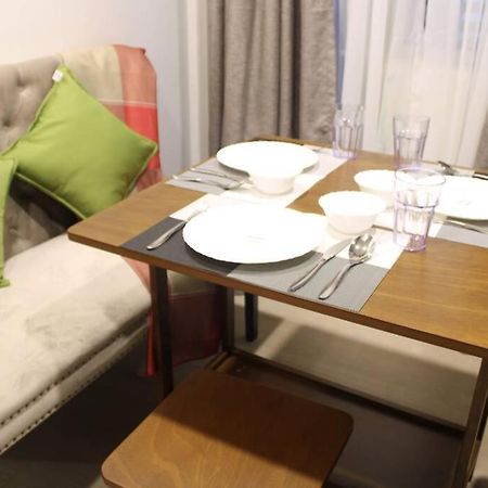 A2J Luxury Bgc Balcony Suite Near Sm Aura Taguig Manilla Buitenkant foto